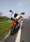 Nyaman Digital Speedometer Street Sport Motorcycles Depan Double Disc Brake pemasok